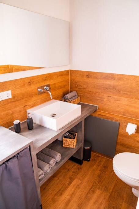 Neu Renoviertes Ferienhaus/Wohnunng Kleine Auszeit Зонненбюль Экстерьер фото